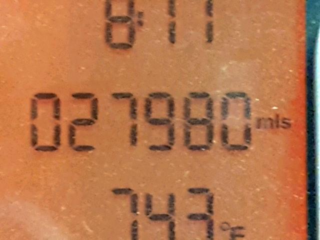 WB1049001BZX96651 - 2011 BMW R1200 R GRAY photo 8