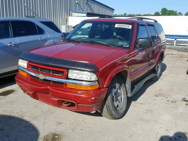 1GNDT13XX4K111504 - 2004 CHEVROLET BLAZER MAROON photo 2