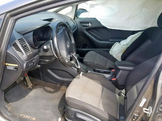 KNAFX4A8XE5128013 - 2014 KIA FORTE EX GRAY photo 5