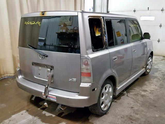 JTLKT324954000245 - 2005 TOYOTA SCION XB 银色 照片 4