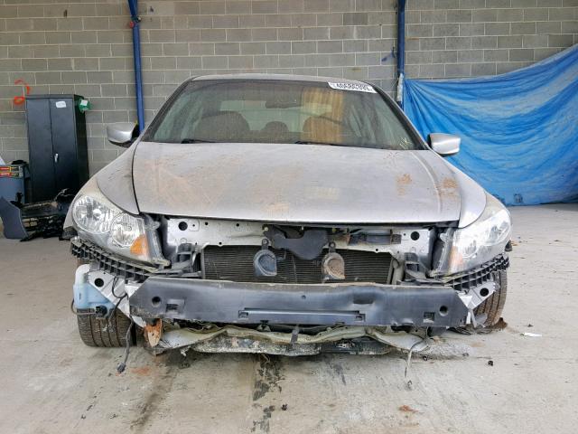 1HGCP3F86AA017275 - 2010 HONDA ACCORD EXL SILVER photo 9