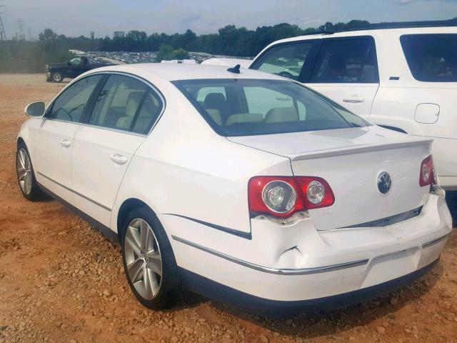 WVWJK7AN1AE075554 - 2010 VOLKSWAGEN PASSAT KOM WHITE photo 3