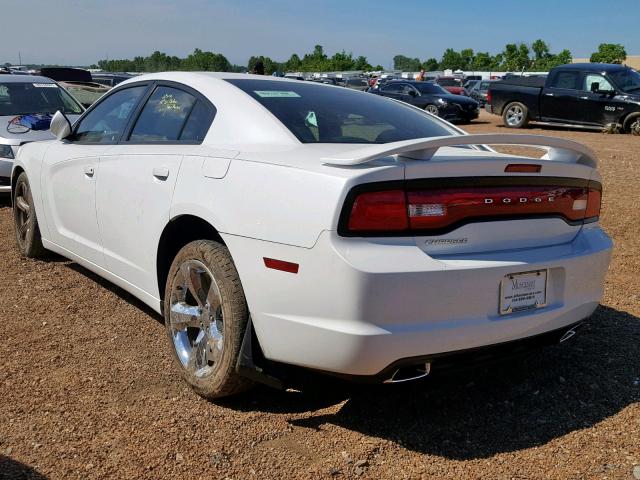 2C3CDXHG2DH615652 - 2013 DODGE CHARGER SX WHITE photo 3