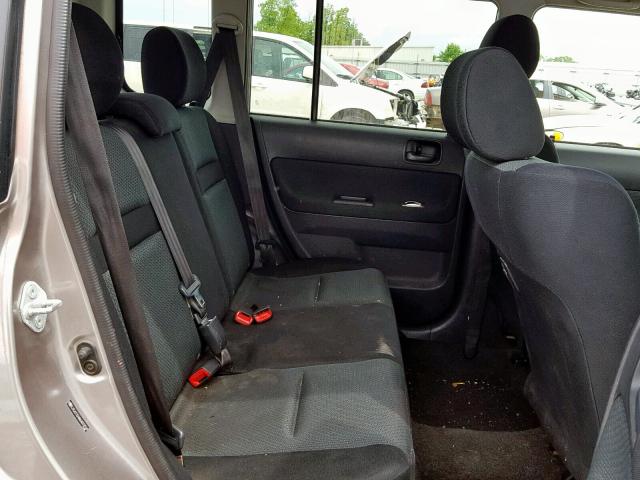 JTLKT324864072524 - 2006 TOYOTA SCION XB GRAY photo 6