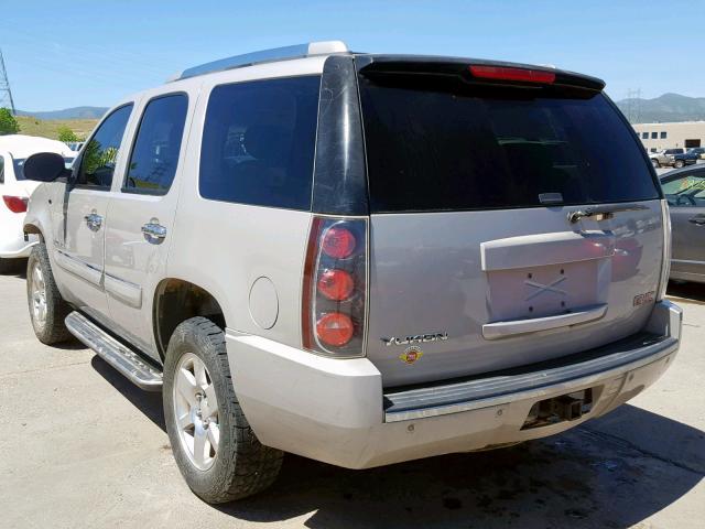 1GKFK638X7J262173 - 2007 GMC YUKON DENA BEIGE photo 3