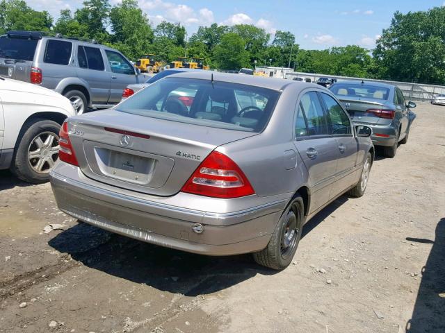 WDBRF84J03F373790 - 2003 MERCEDES-BENZ C GRAY photo 4