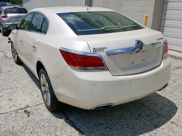 1G4GC5E31DF325650 - 2013 BUICK LACROSSE WHITE photo 3