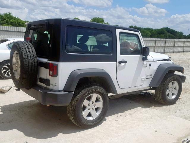 1C4AJWAG7HL634075 - 2017 JEEP WRANGLER S 白色 照片 4