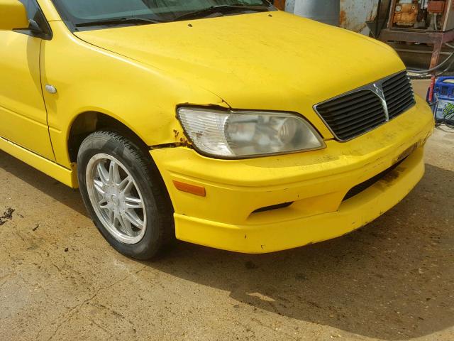 JA3AJ86E02U012971 - 2002 MITSUBISHI LANCER OZ YELLOW photo 9