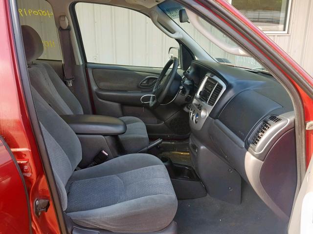 4F2YZ94174KM10532 - 2004 MAZDA TRIBUTE LX RED photo 5