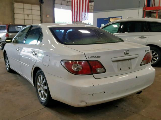 JTHBF30G920035434 - 2002 LEXUS ES 300 WHITE photo 3