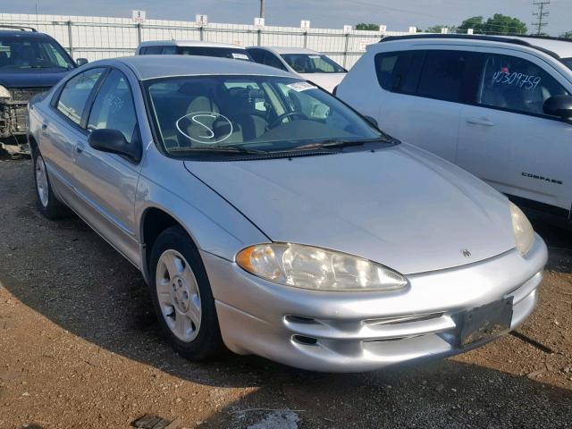 2B3HD46R44H629865 - 2004 DODGE INTREPID S 银色 照片 1