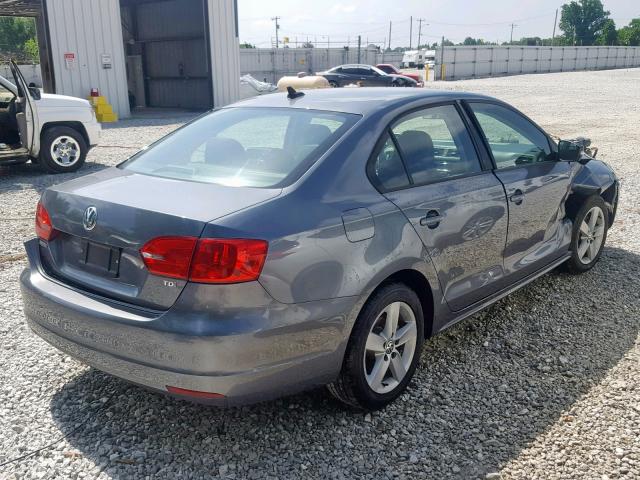 3VWLL7AJ3CM395245 - 2012 VOLKSWAGEN JETTA TDI GRAY photo 4