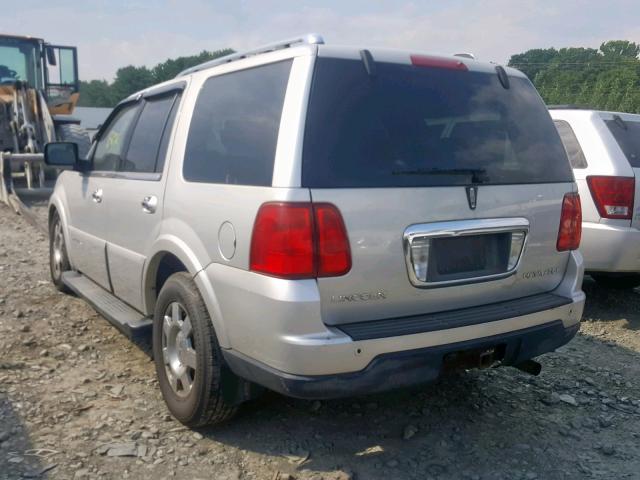 5LMFU28506LJ29821 - 2006 LINCOLN NAVIGATOR 奶油色 照片 3