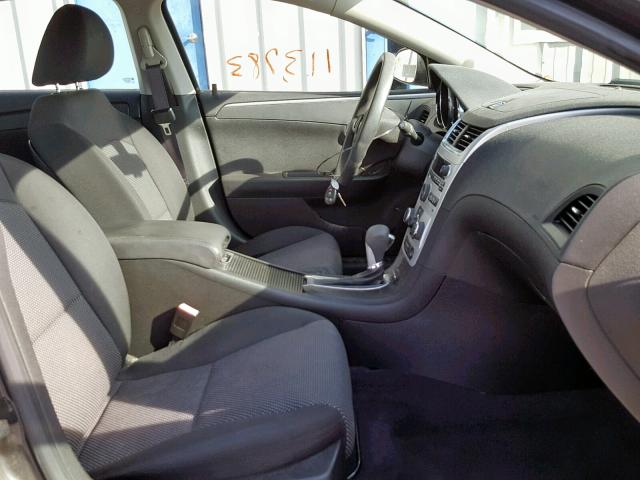 1G1ZC5EU4BF102546 - 2011 CHEVROLET MALIBU 1LT ნაცრისფერი ფოტო 5