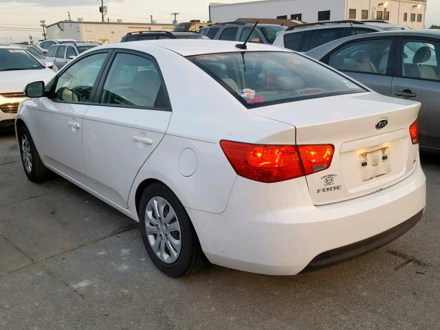 KNAFU4A2XC5603161 - 2012 KIA FORTE EX WHITE photo 3