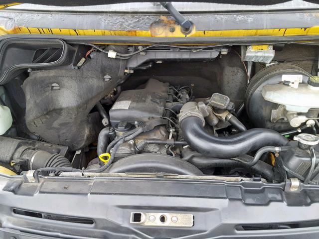 WD0PD744855790626 - 2005 DODGE SPRINTER 2 TWO TONE photo 7