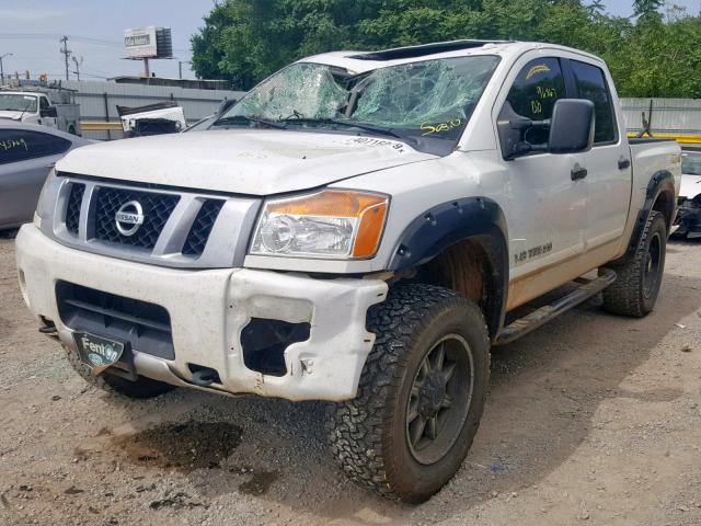 1N6BA0EC8DN300612 - 2013 NISSAN TITAN S WHITE photo 2