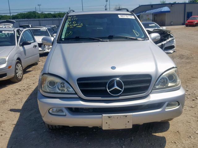 4JGAB57E35A550867 - 2005 MERCEDES-BENZ ML 350 SILVER photo 9