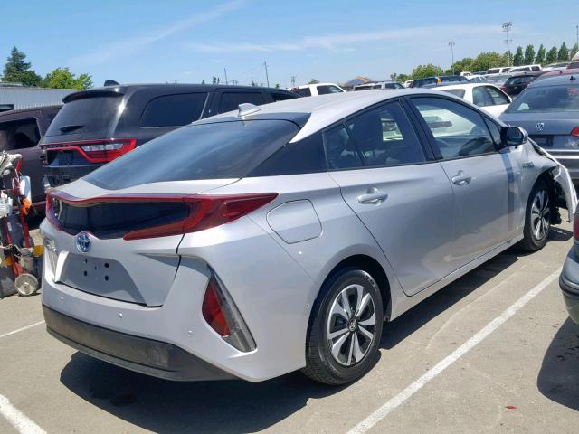 JTDKARFP4K3117600 - 2019 TOYOTA PRIUS PRIM 银色 照片 4