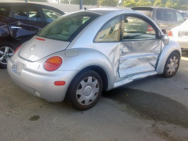 3VWBK21C94M402591 - 2004 VOLKSWAGEN NEW BEETLE ვერცხლისფერი ფოტო 4