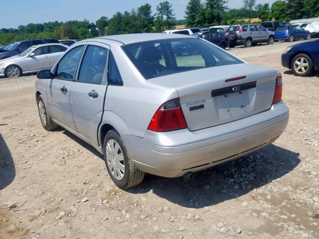 1FAFP34N77W361557 - 2007 FORD FOCUS ZX4 SILVER photo 3