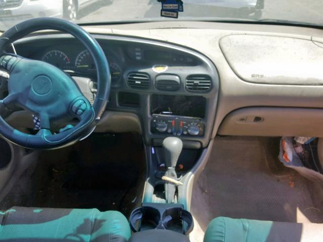 1G2WP52K31F150432 - 2001 PONTIAC GRAND PRIX GRAY photo 9