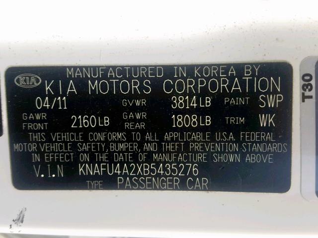 KNAFU4A2XB5435276 - 2011 KIA FORTE EX WHITE photo 10