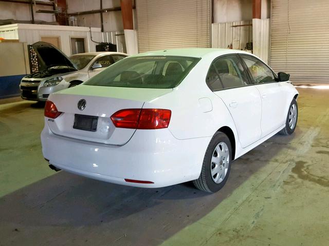 3VW2K7AJ5BM330412 - 2011 VOLKSWAGEN JETTA BASE WHITE photo 4