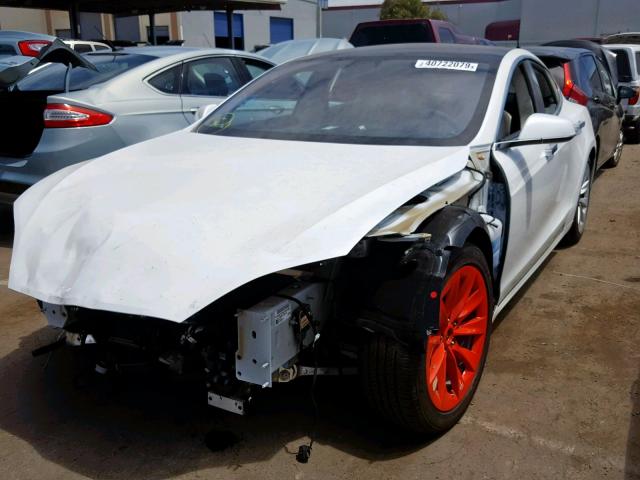 5YJSA1E23JF267450 - 2018 TESLA MODEL S WHITE photo 2