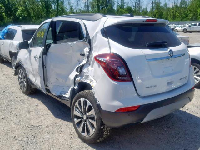 KL4CJHSBXJB692114 - 2018 BUICK ENCORE PRE WHITE photo 3