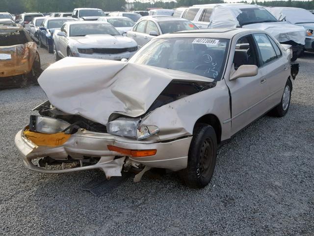 4T1SK12EXNU122510 - 1992 TOYOTA CAMRY LE GOLD photo 2