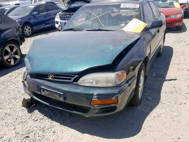 JT2GK13E5S0075651 - 1995 TOYOTA CAMRY XLE GREEN photo 2