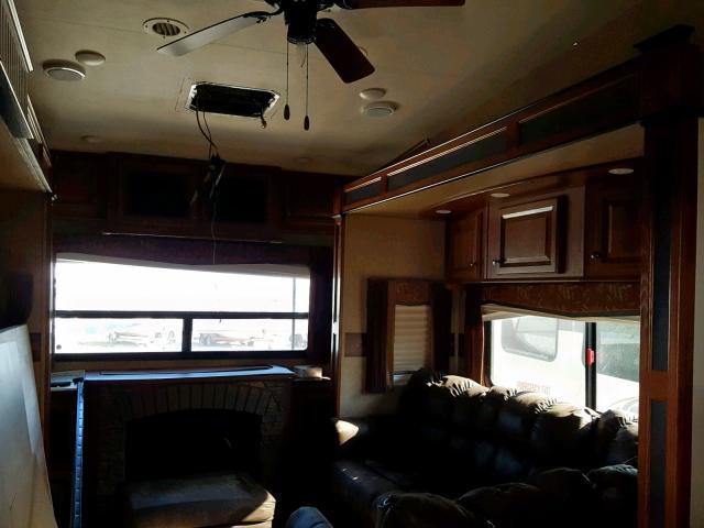 1UJCJ0BV0E1L90067 - 2014 JAYCO EAGLE  BEIGE photo 5