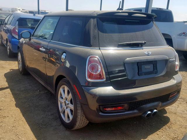 WMWSV3C50BTY14702 - 2011 MINI COOPER S BLACK photo 3