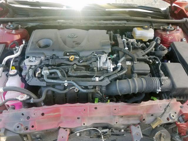 4T1B21HK7JU503786 - 2018 TOYOTA CAMRY HYBR RED photo 7