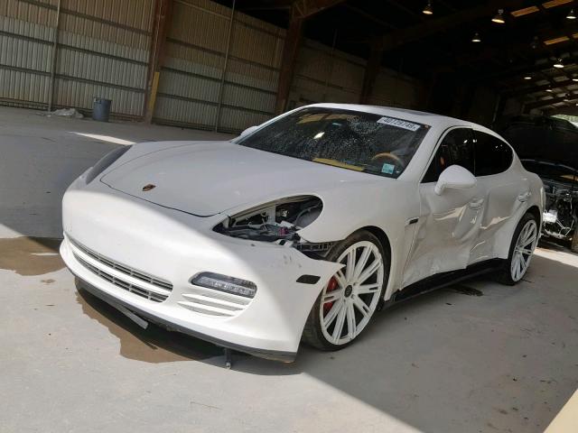 WP0AB2A76BL061327 - 2011 PORSCHE PANAMERA S WHITE photo 2