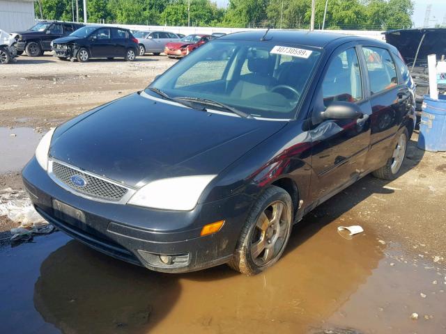 1FAHP37N67W150144 - 2007 FORD FOCUS ZX5 BLACK photo 2