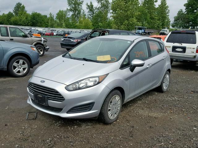 3FADP4TJ1EM180205 - 2014 FORD FIESTA S SILVER photo 2