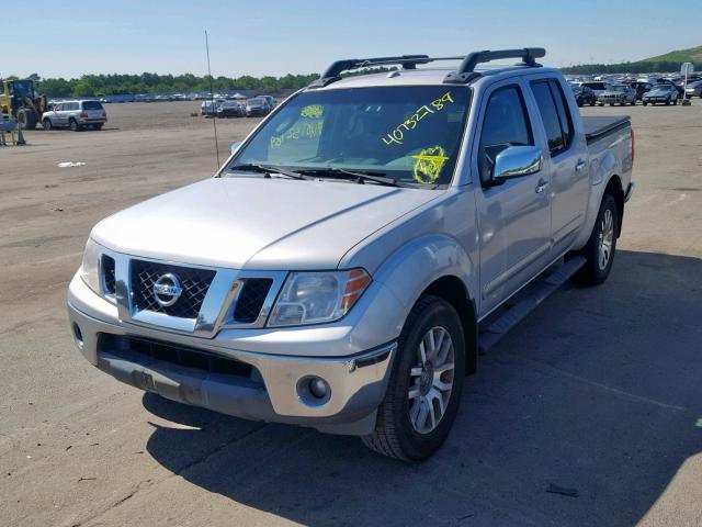 1N6AD0EV6AC437883 - 2010 NISSAN FRONTIER C SILVER photo 2