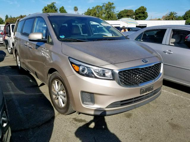 KNDMB5C13F6057179 - 2015 KIA SEDONA LX GOLD photo 1