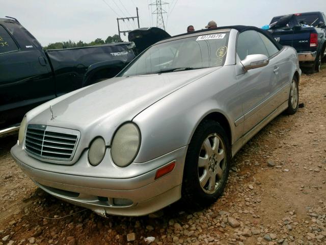 WDBLK65G43T142059 - 2003 MERCEDES-BENZ CLK 320 GRAY photo 2