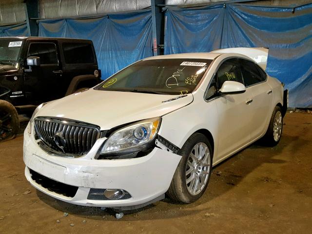 1G4PR5SK3C4186738 - 2012 BUICK VERANO CON WHITE photo 2