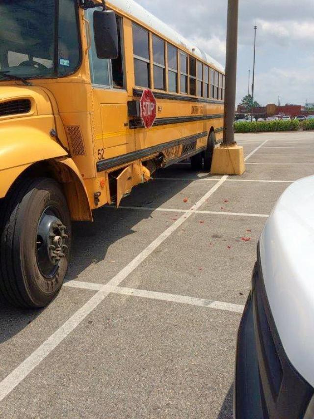 4DRBUAFN25B989304 - 2005 IC CORPORATION 3000 黄色 照片 1