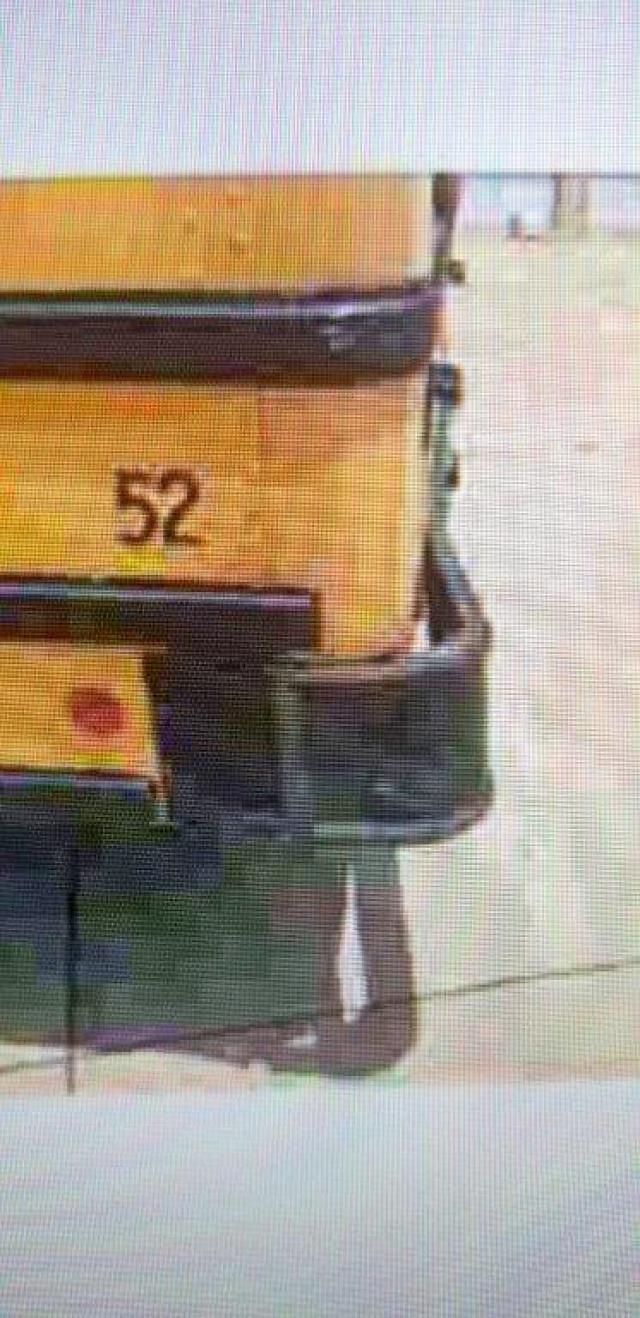 4DRBUAFN25B989304 - 2005 IC CORPORATION 3000 黄色 照片 8