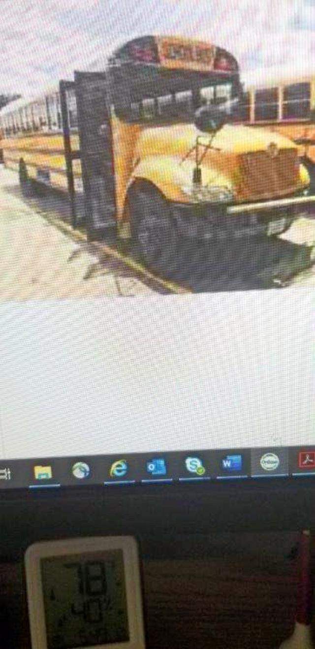 4DRBUAFN25B989304 - 2005 IC CORPORATION 3000 黄色 照片 9