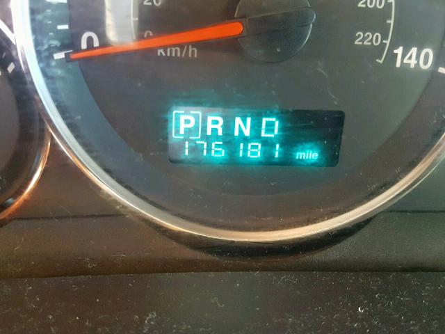 1J8HG58266C275910 - 2006 JEEP COMMANDER SILVER photo 8