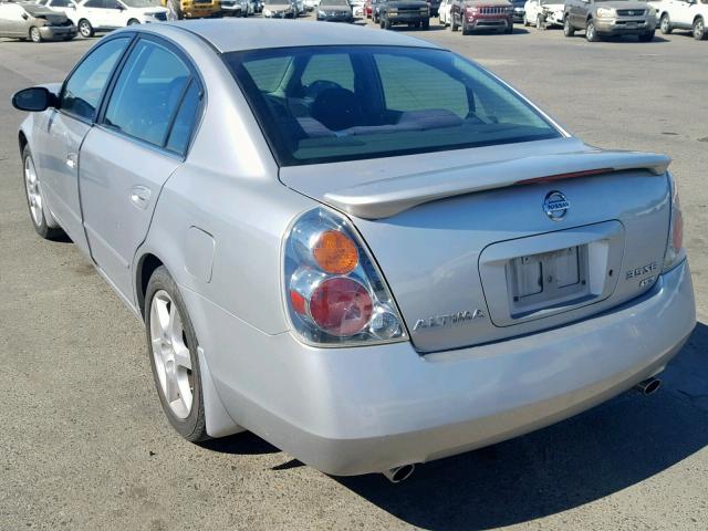 1N4BL11D94C115746 - 2004 NISSAN ALTIMA SE SILVER photo 3