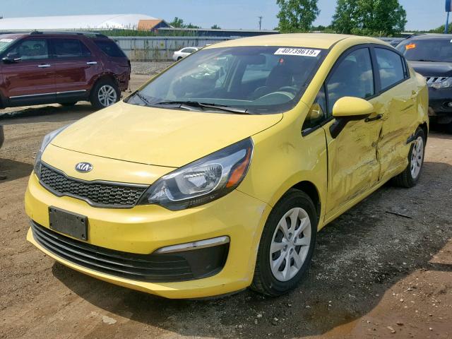 KNADM4A38G6667358 - 2016 KIA RIO LX YELLOW photo 2