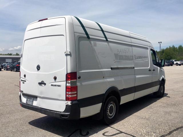 WD3PE8CC7D5751779 - 2013 MERCEDES-BENZ SPRINTER 2 WHITE photo 4